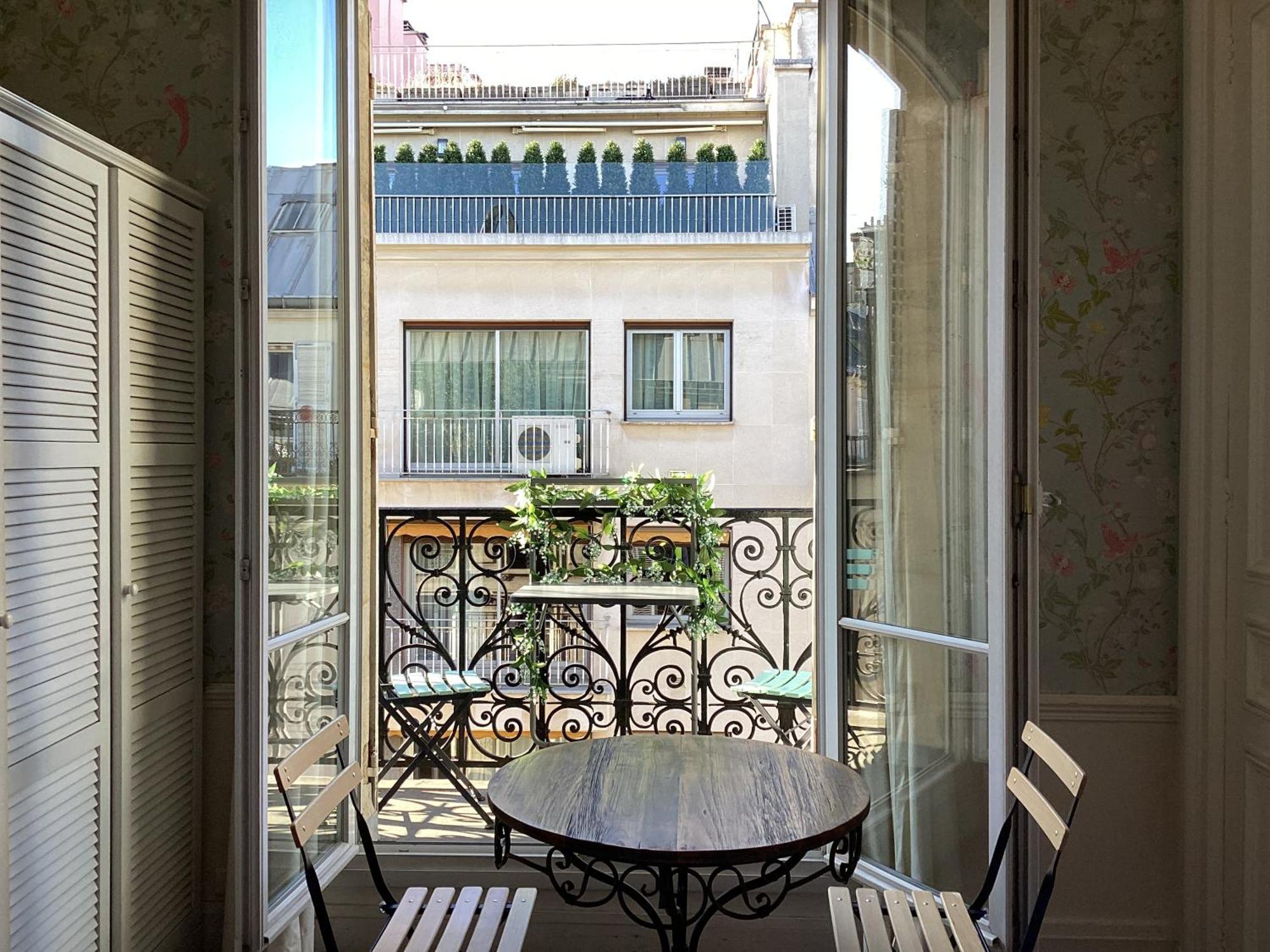 Bed And Breakfast Paris Quartier Champs-Elysees Bagian luar foto