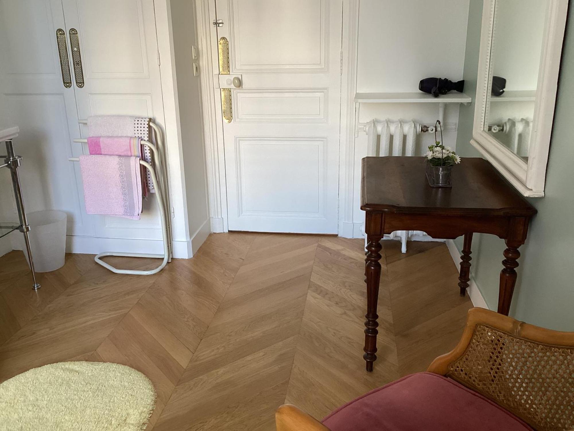 Bed And Breakfast Paris Quartier Champs-Elysees Bagian luar foto